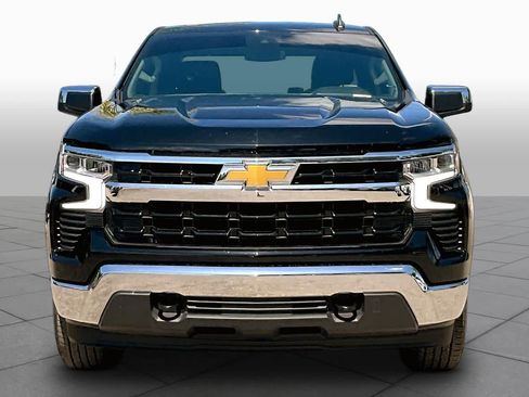 Used 2024 Chevrolet Silverado 1500 LT AWD/4WD image 4