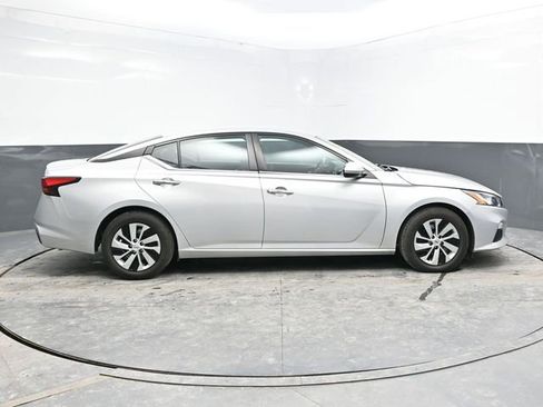 Used 2021 Nissan Altima 2.5 S image 8