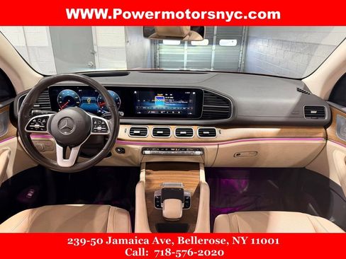 Used 2020 Mercedes-Benz GLE 350 4MATIC w/ MBUX Technology Package image 17