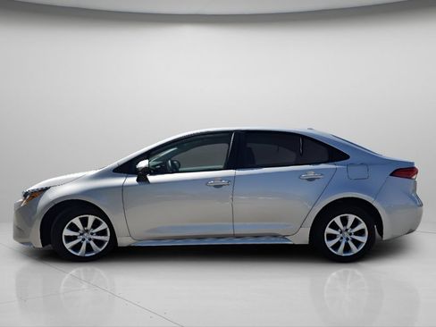 Used 2024 Toyota Corolla LE FWD image 19