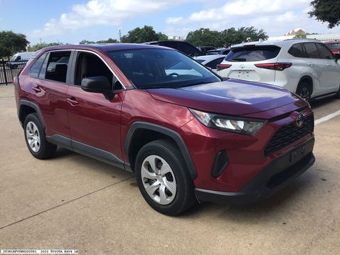 Used 2022 Toyota RAV4 LE FWD image 4