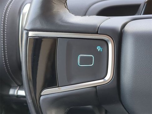 Used 2025 Ford Expedition Max Platinum image 21