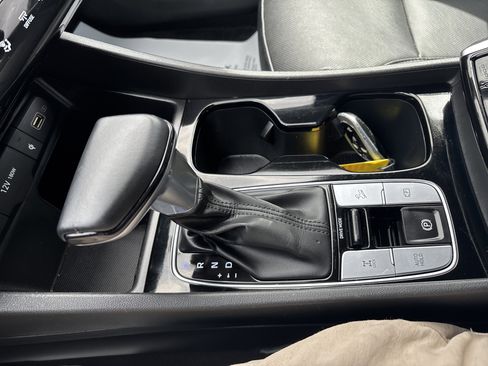 Used 2023 Hyundai Santa Cruz Limited w/ Cargo Package image 23