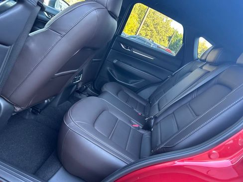 New 2025 MAZDA CX-5 Signature image 24