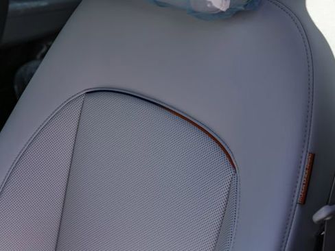 New 2025 Hyundai Ioniq 6 SEL image 20