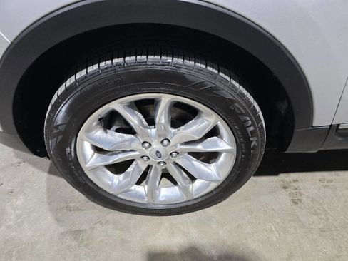 Used 2014 Ford Explorer Limited w/ Equipment Group 301A image 30