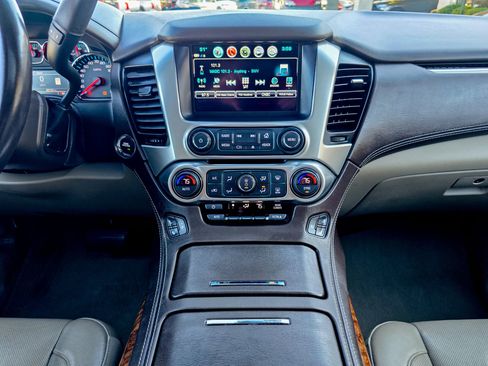 Used 2019 Chevrolet Suburban Premier image 45