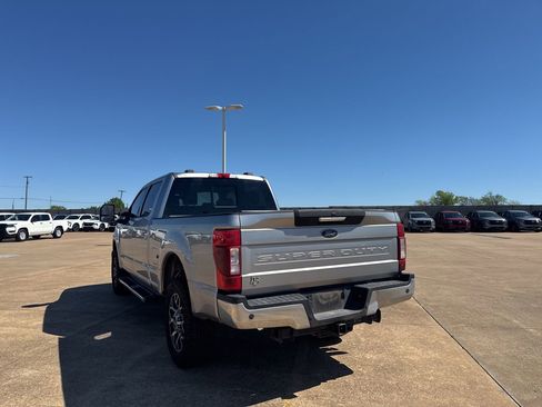 Used 2020 Ford F250 Lariat w/ Lariat Value Package image 19