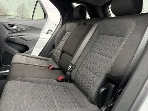 Used 2024 Chevrolet Equinox LT image 17
