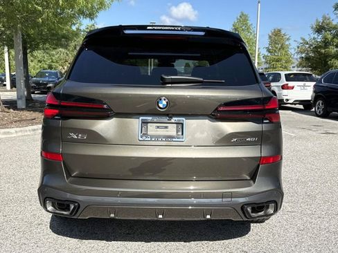 New 2026 BMW X5 xDrive40i w/ M Sport Package AWD/4WD image 4