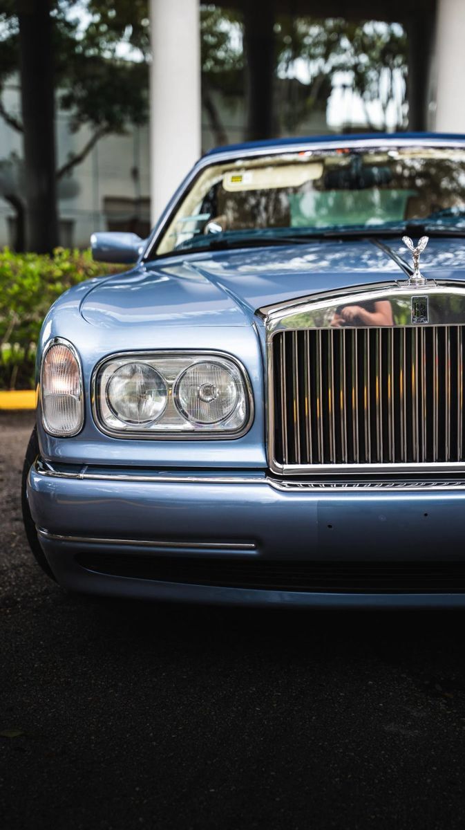Used 2000 Rolls-Royce Corniche RWD image 4