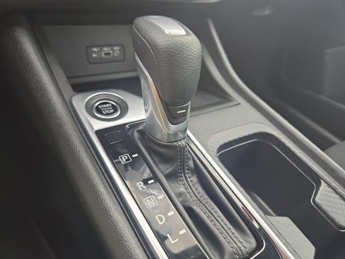 Certified 2021 Nissan Sentra SV image 24