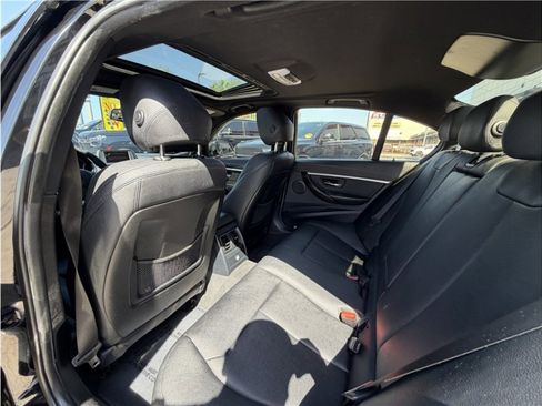 Used 2017 BMW 330i Sedan RWD image 19