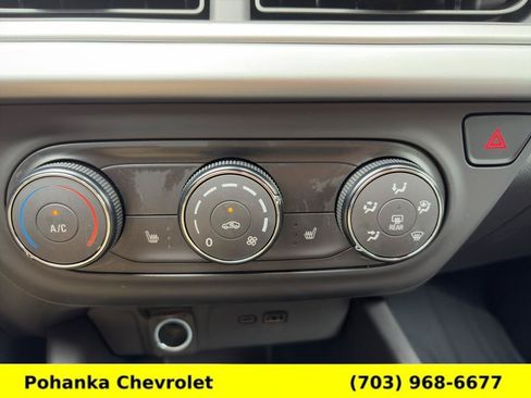 Certified 2024 Chevrolet Trax LS w/ LS Convenience Package FWD image 17