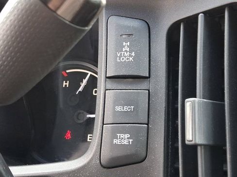 Used 2010 Honda Ridgeline RT image 24