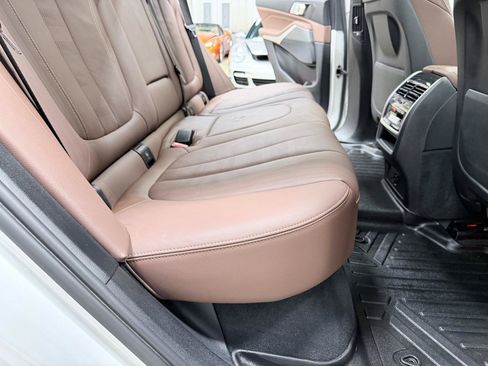 Used 2022 BMW X5 xDrive40i w/ M Sport Package AWD/4WD image 37