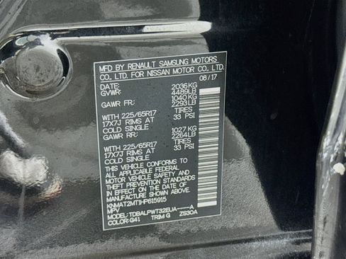 Used 2017 Nissan Rogue S FWD image 37