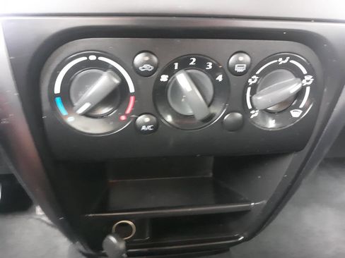 Used 2009 Suzuki SX4 Sport image 9