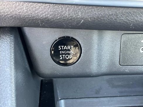 Certified 2024 Nissan Rogue S image 26