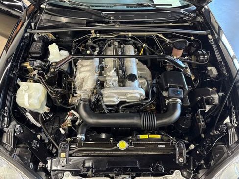 Used 2003 MAZDA MX-5 Miata LS image 44