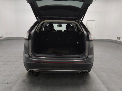 Used 2018 Ford Edge Titanium image 29