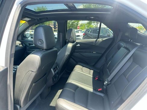 Used 2023 Chevrolet Equinox Premier AWD/4WD image 11