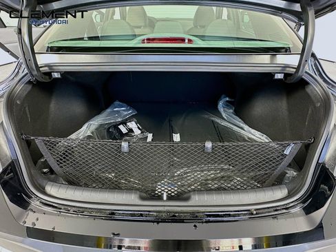 New 2026 Hyundai Elantra SE FWD image 9