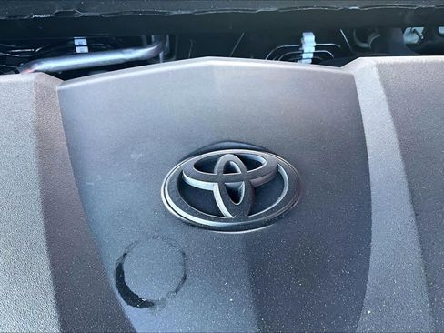 Used 2024 Toyota Camry SE w/ Blackout Package (TMS) FWD image 32