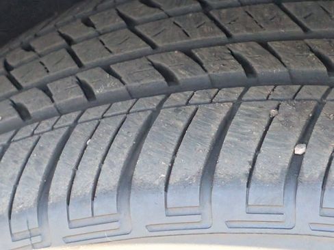 Used 2025 Subaru Forester Sport w/ Protection Package AWD/4WD image 9