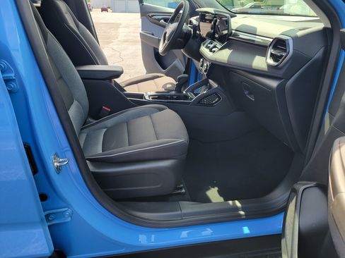 Certified 2024 Chevrolet TrailBlazer LT w/ Driver Confidence Package FWD image 27