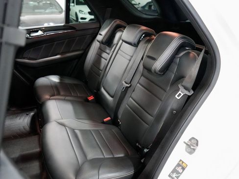 Used 2018 Mercedes-Benz GLE 63 AMG 4MATIC w/ Premium 3 Package image 18