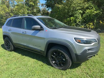 Used 2020 Jeep Cherokee Trailhawk w/ Comfort/Convenience Group