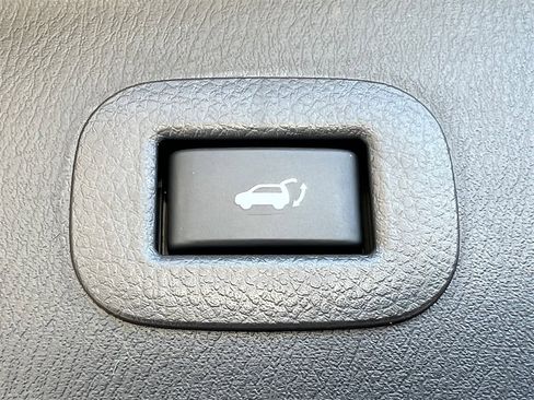 Used 2023 INFINITI QX80 Luxe w/ Cargo Package image 6