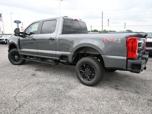 New 2026 Ford F250 XL w/ STX Appearance Package AWD/4WD image 7