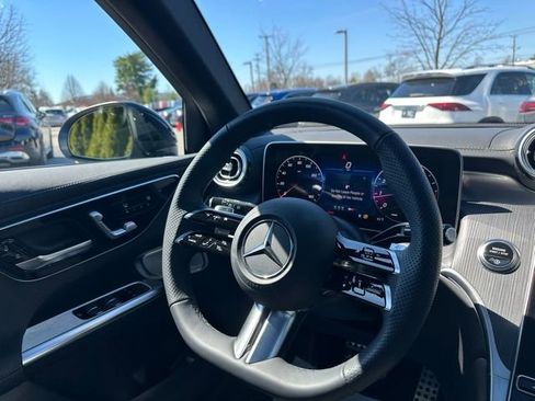 Used 2026 Mercedes-Benz GLC 300 4MATIC image 29