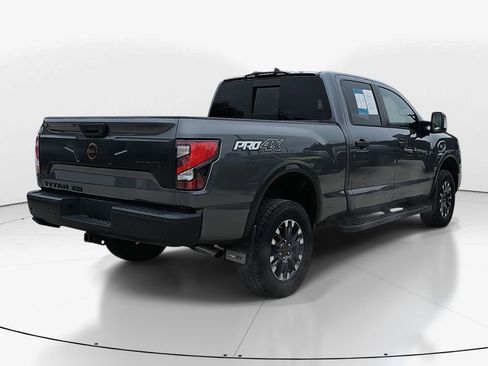 Used 2023 Nissan Titan PRO-4X image 5