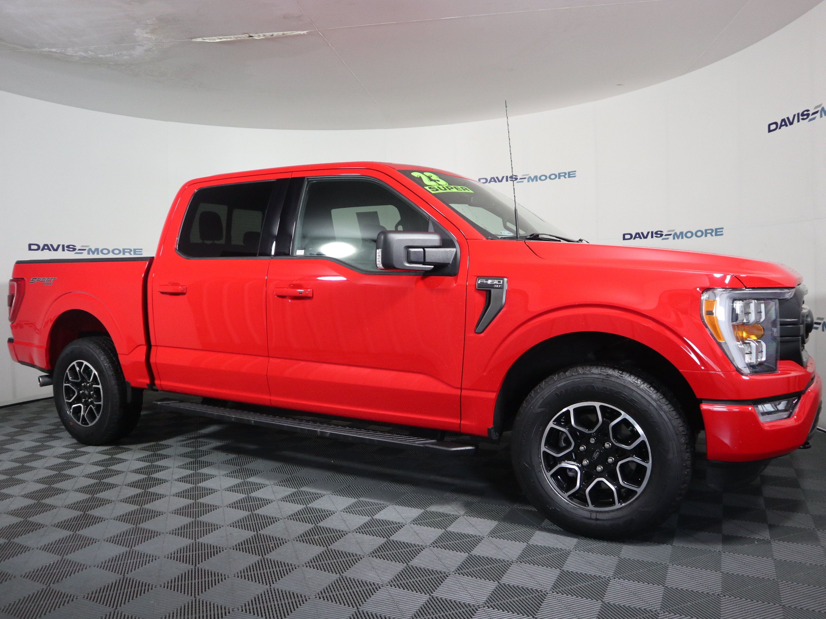 Used 2023 Ford F150 XLT w/ Equipment Group 302A High AWD/4WD image 4