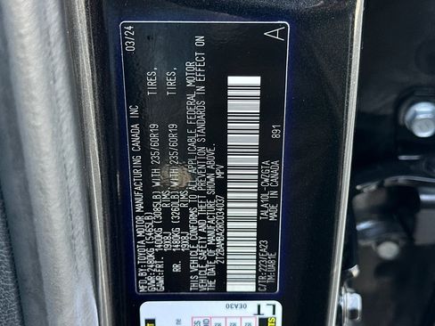Used 2024 Lexus RX 350 FWD w/ Technology Package image 29
