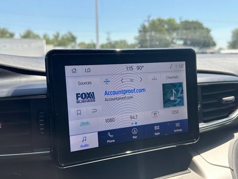 Certified 2022 Ford Explorer XLT w/ Equipment Group 202A AWD/4WD image 34