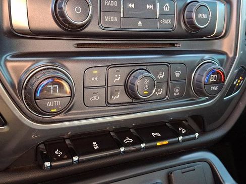 Certified 2018 Chevrolet Silverado 1500 LT w/ All Star Edition image 15