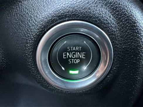 Used 2020 GMC Sierra 1500 SLE w/ SLE Value Package image 35