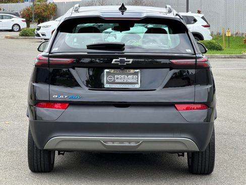 Used 2022 Chevrolet Bolt EUV LT image 5