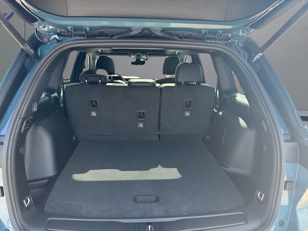 New 2027 Jeep Grand Cherokee Limited AWD/4WD image 18