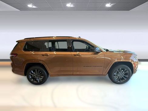 New 2026 Jeep Grand Cherokee L Limited AWD/4WD image 8