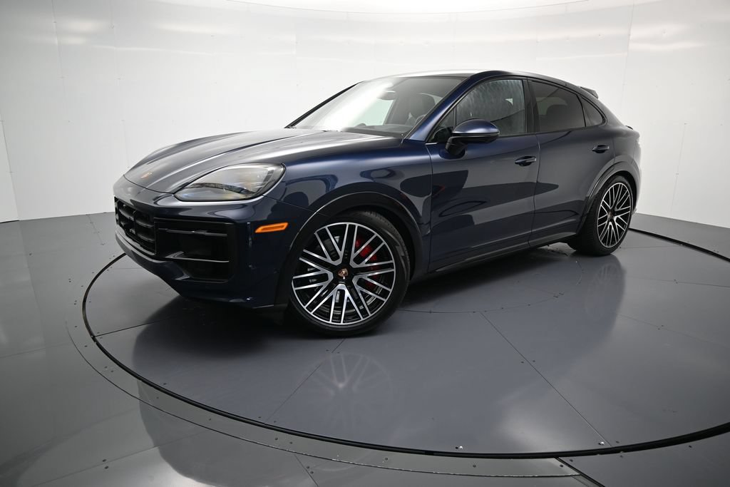 Certified 2026 Porsche Cayenne GTS AWD/4WD image 1