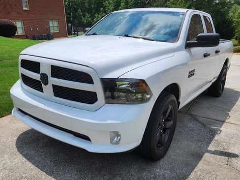 Used 2018 RAM 1500 Express image 1