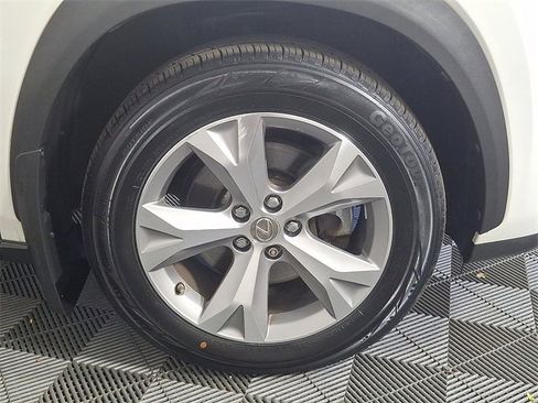 Used 2017 Lexus NX 200t 200t image 12