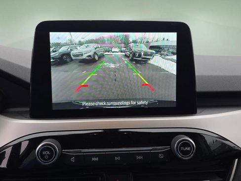 Used 2020 Ford Escape SE image 27