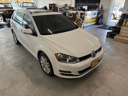 Used 2015 Volkswagen Golf TDI SE image 97