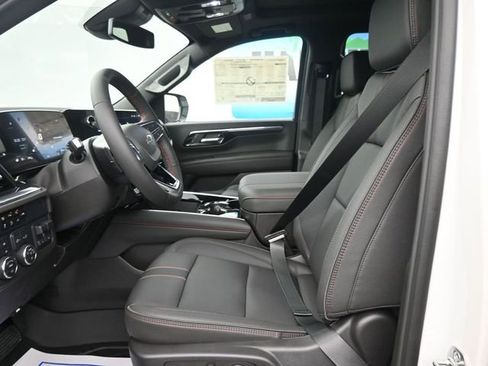 New 2025 Chevrolet Suburban RST w/ RST Capability Package image 15